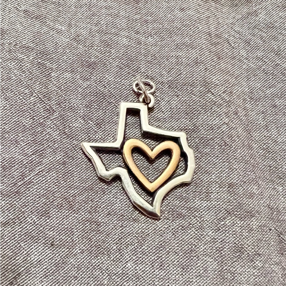 James Avery retired Texas pendant